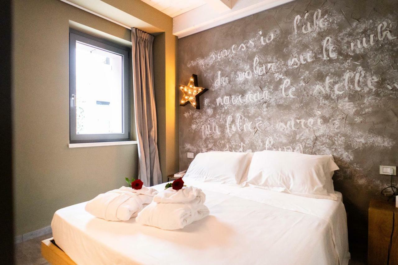 B&B Dei Poeti Civitanova Marche Dış mekan fotoğraf